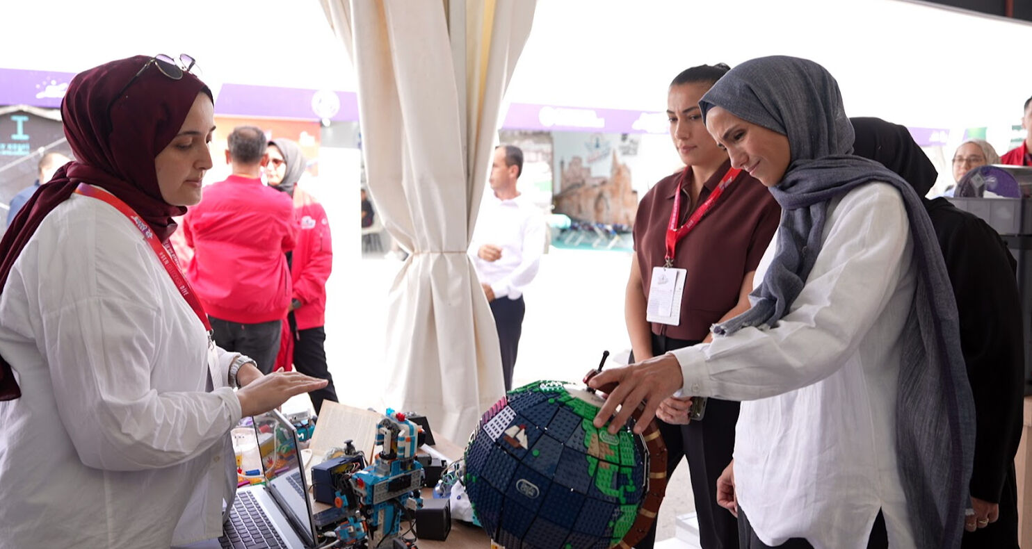 TEKNOFEST ikinci gününde! Teknoloji tutkunları akın ediyor - 1. Resim