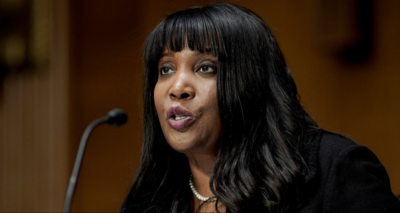 Trump, Fed üyesi Cook'u görevden almakta kararlı! Mahkemeden yetki istedi - 2. Resim