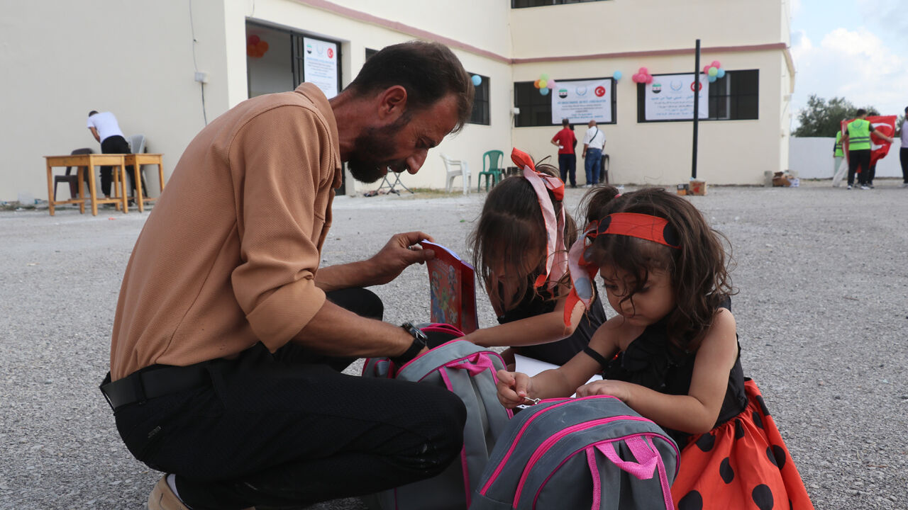 Türkiye'den Suriye'ye yardım eli: İç savaşta yıkılan okul yeniden açıldı Türkiye'den Suriye'ye yardım eli: İç savaşta yıkılan okul yeniden açıldı - 4. Resim