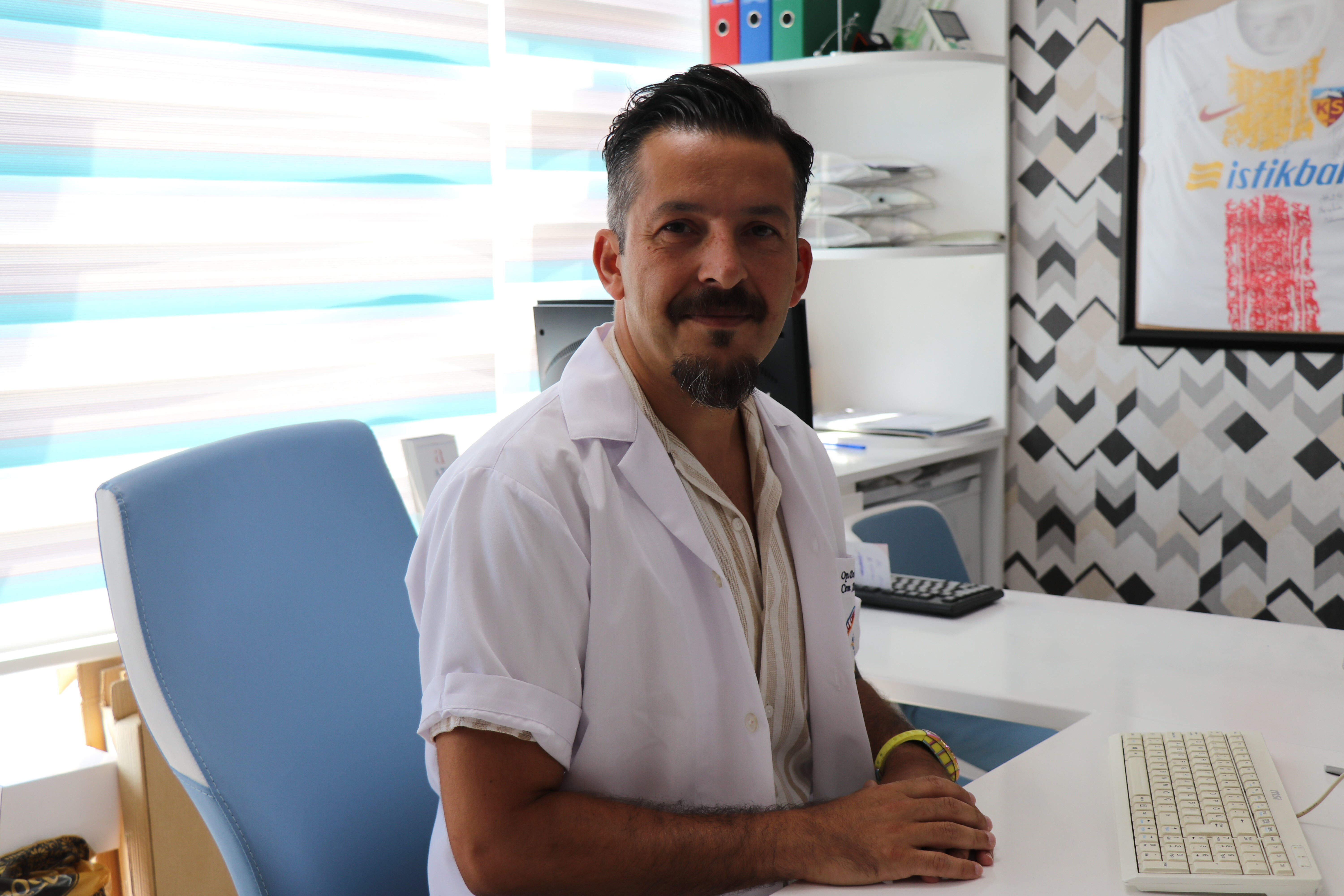 Ani omuz hareketleri kalıcı hasara yol açabiliyor - 1. Resim