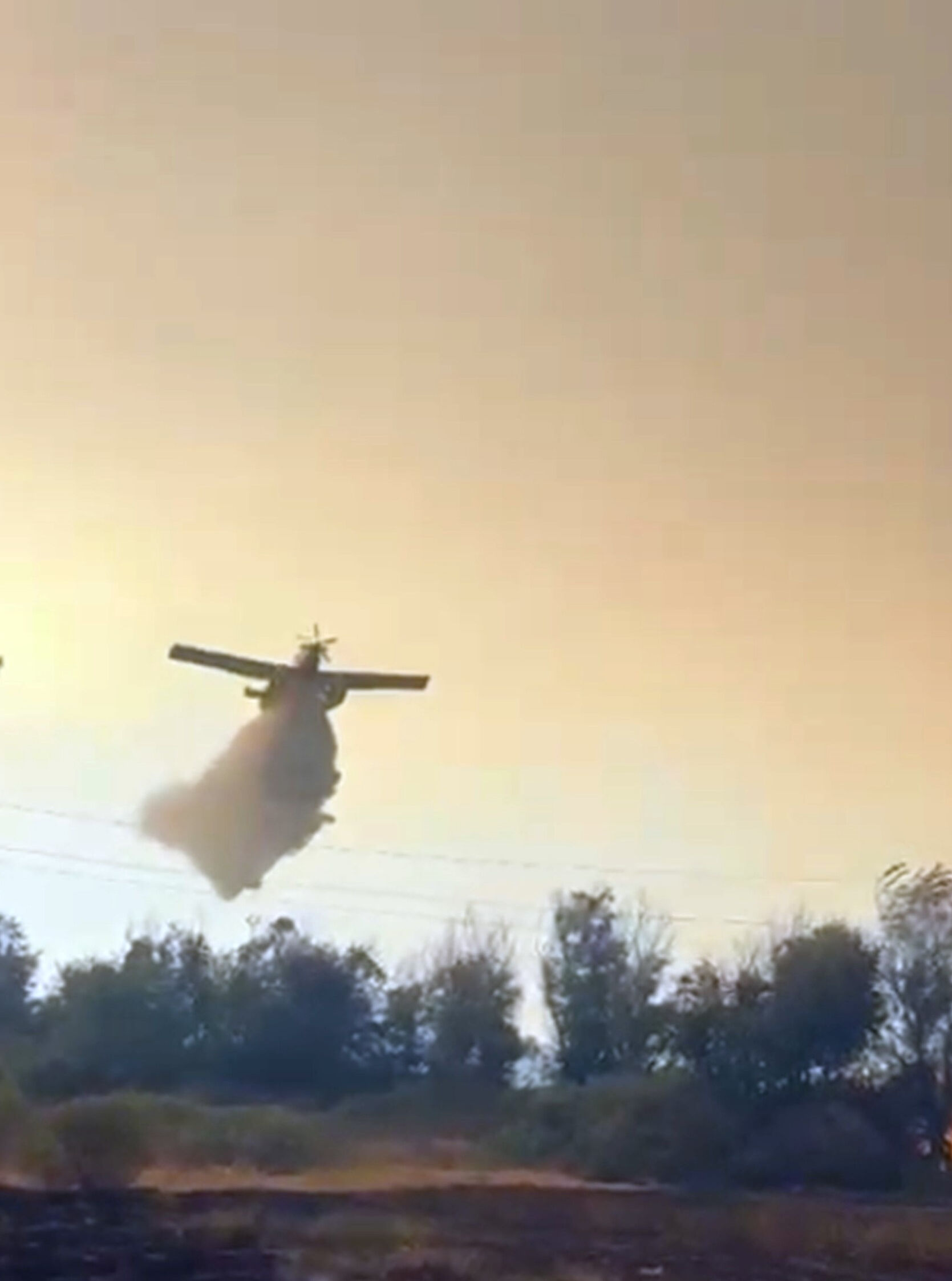 Antalya ve Muğla’da korku dolu gece! Alevler mahalleleri sardı, söndürülemiyor - 1. Resim