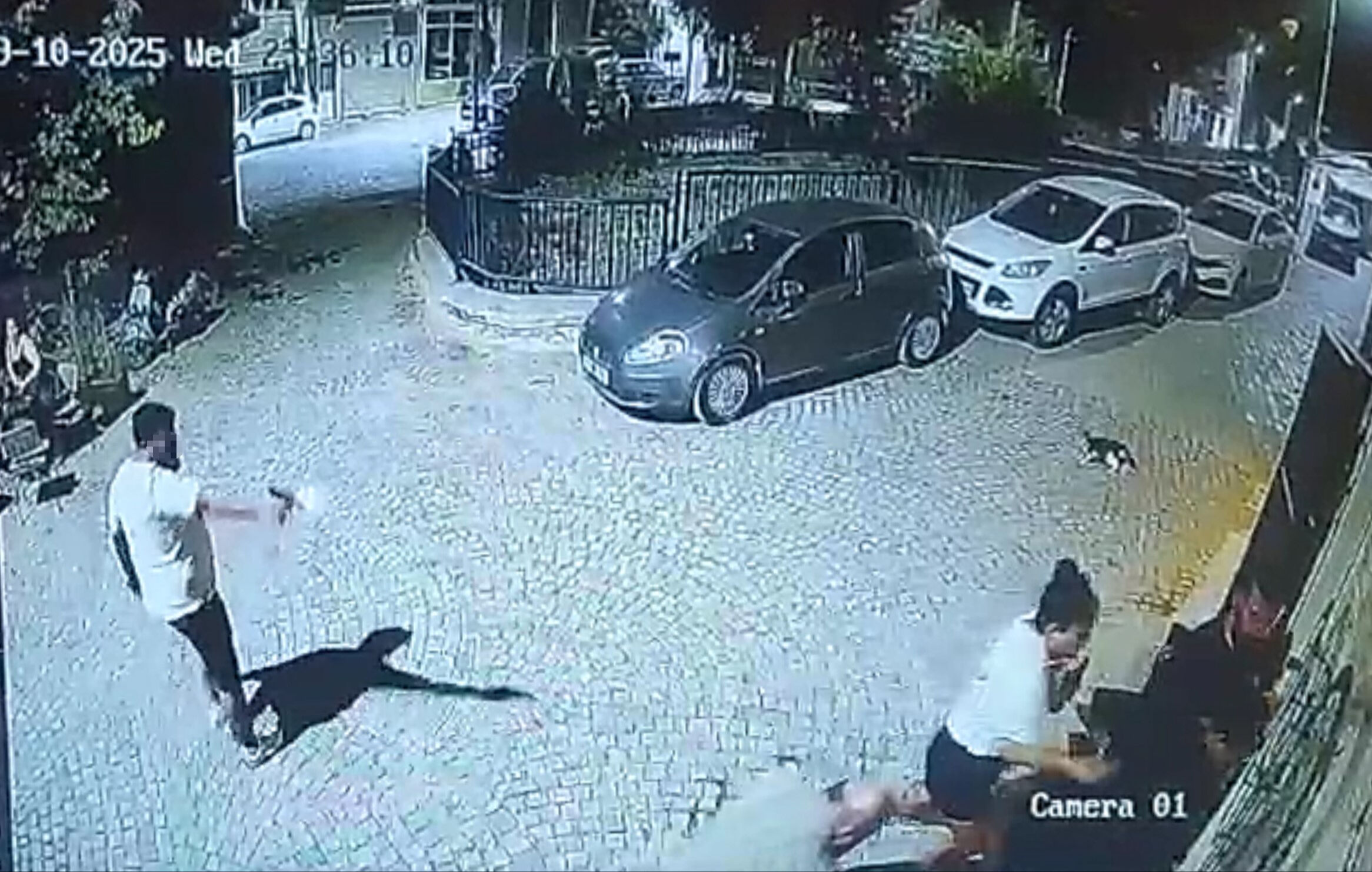 Eski sevgilisini katletti, evinde ölü bulundu! Korkunç cinayetin görüntüsü ortaya çıktı Eski sevgilisini katletti, evinde ölü bulundu! Korkunç cinayetin görüntüsü ortaya çıktı - 1. Resim