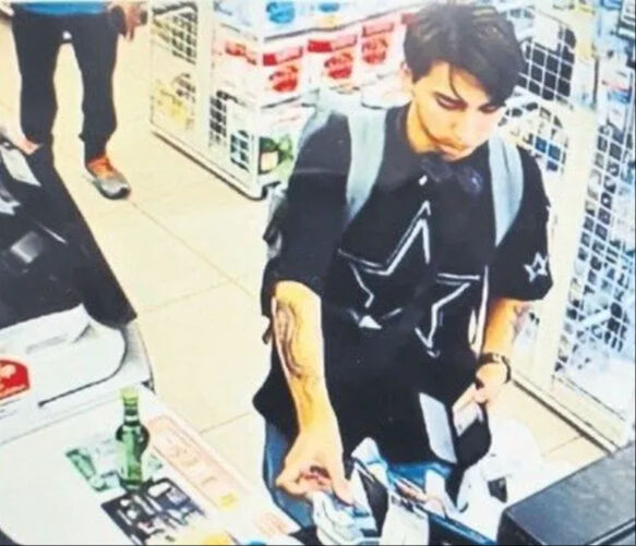 İzmirli genç Mehmet Arda Uzun'un Japonya'da esrarengiz ölümü! Çelişkili açıklamalar, korkunç şüphe... İzmirli genç gezgin Mehmet Arda Uzun'un Japonya'da esrarengiz ölümü! Çelişki açıklamalar, korkunç şüphe... - 3. Resim