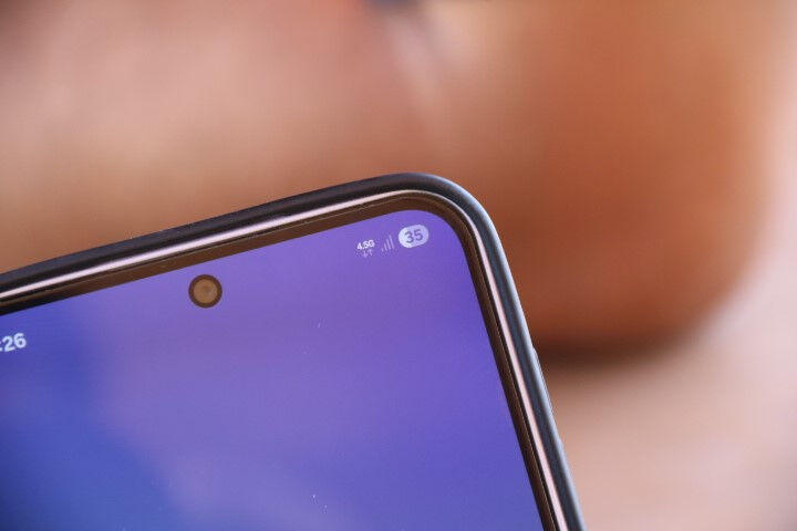 Kent merkezinin yanı başında iletişim çilesi! Ne telefon çekiyor ne internet var - 1. Resim