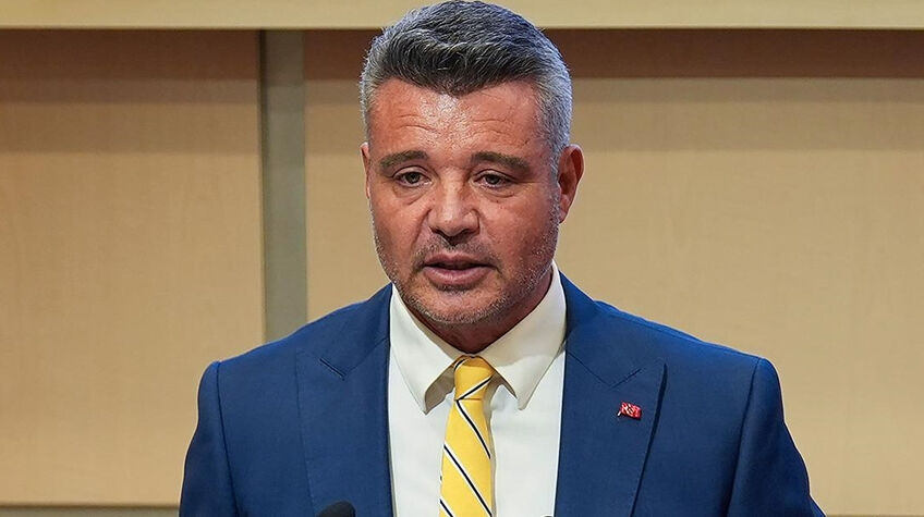 Sadettin Saran kimdir? Sadettin Saran'ın hayatı ve Fenerbahçe kariyeri Sadettin Saran kimdir? Sadettin Saran'ın hayatı ve Fenerbahçe kariyeri - 1. Resim