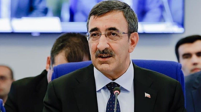 Cevdet Yılmaz kimdir? Cumhurbaşkanı Yardımcısı Cevdet Yılmaz'ın hayatı ve siyasi kariyeri - 1. Resim