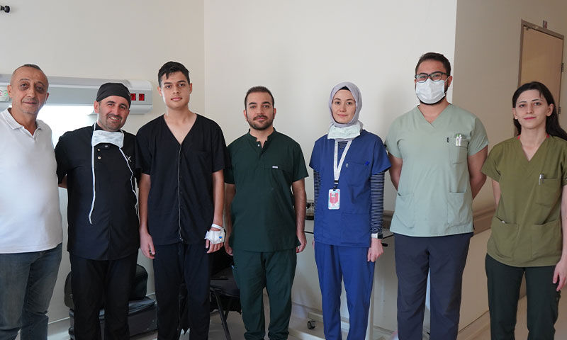 Yemek yemekte güçlük çekiyordu, sorunu tespit edildi! Şimdi ilk isteği… - 2. Resim