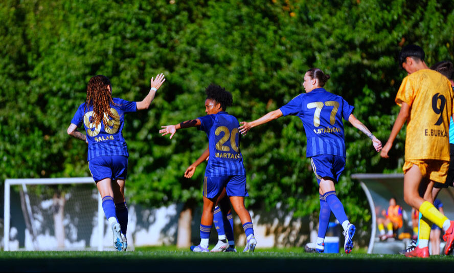 Fenerbahçe'den tarihi fark: Tam 15 gollü galibiyet - 1. Resim