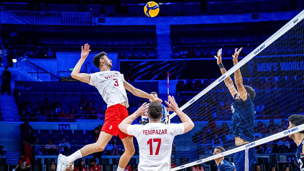 Filenin Efeleri çeyrek final maçı ne zaman, hangi kanalda? Türkiye - Polonya voleybol maçı için geri sayım başladı! Filenin Efeleri çeyrek final maçı ne zaman, hangi kanalda? Türkiye - Polonya voleybol maçı için geri sayım başladı! - 3. Resim