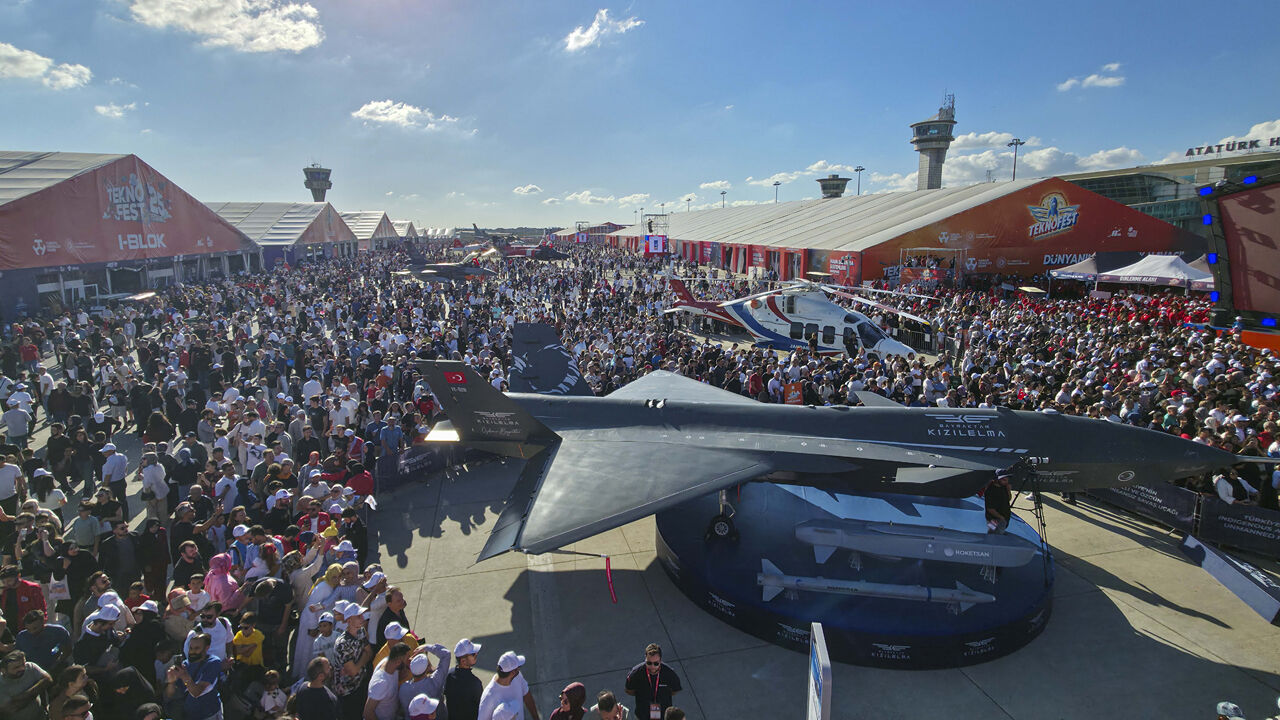 TEKNOFEST'i bu yıl kaç kişi ziyaret etti? Rekor katılım! TEKNOFEST'i bu yıl kaç kişi ziyaret etti? Rekor katılım! - 2. Resim