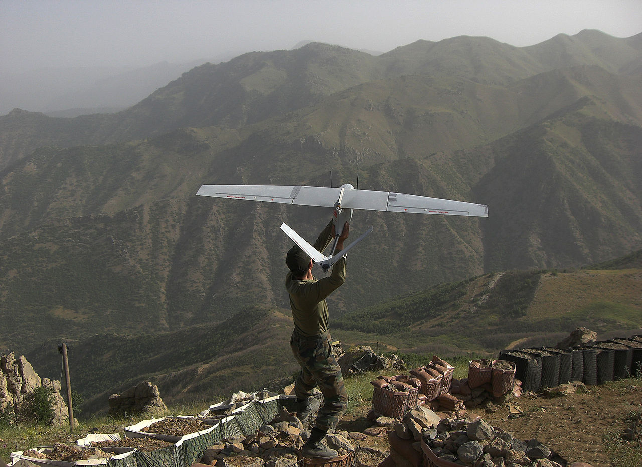 TEKNOFEST'in gözbebeği Bayraktar TSK envanterine böyle girdi (27 Aralık 2007) — BİR ZAMANLAR TÜRKİYE TEKNOFEST'in gözbebeği Bayraktar TSK envanterine böyle girdi (27 Aralık 2007) — BİR ZAMANLAR TÜRKİYE - 2. Resim