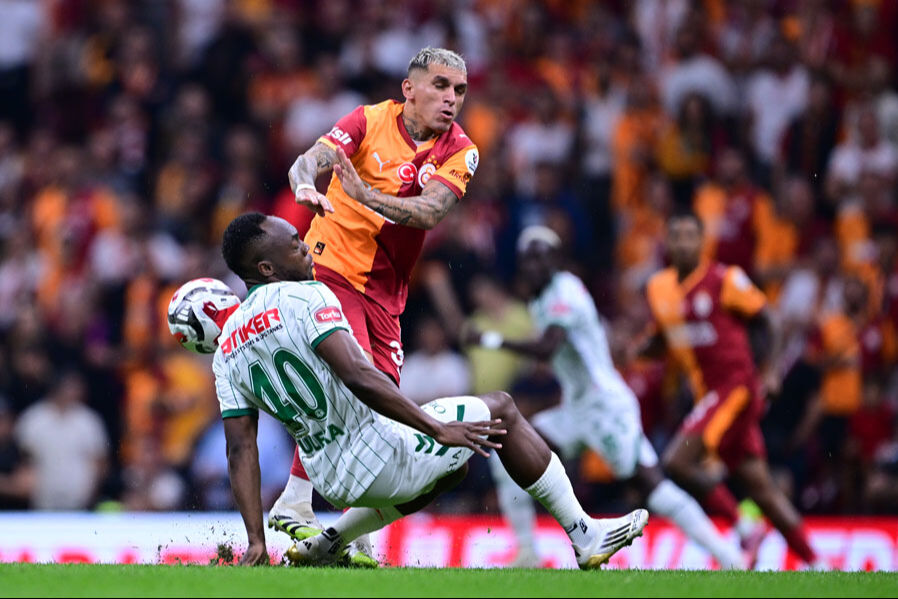 Canlı: Galatasaray'ın konuğu Konyaspor! Cimbom moral peşinde - 3. Resim