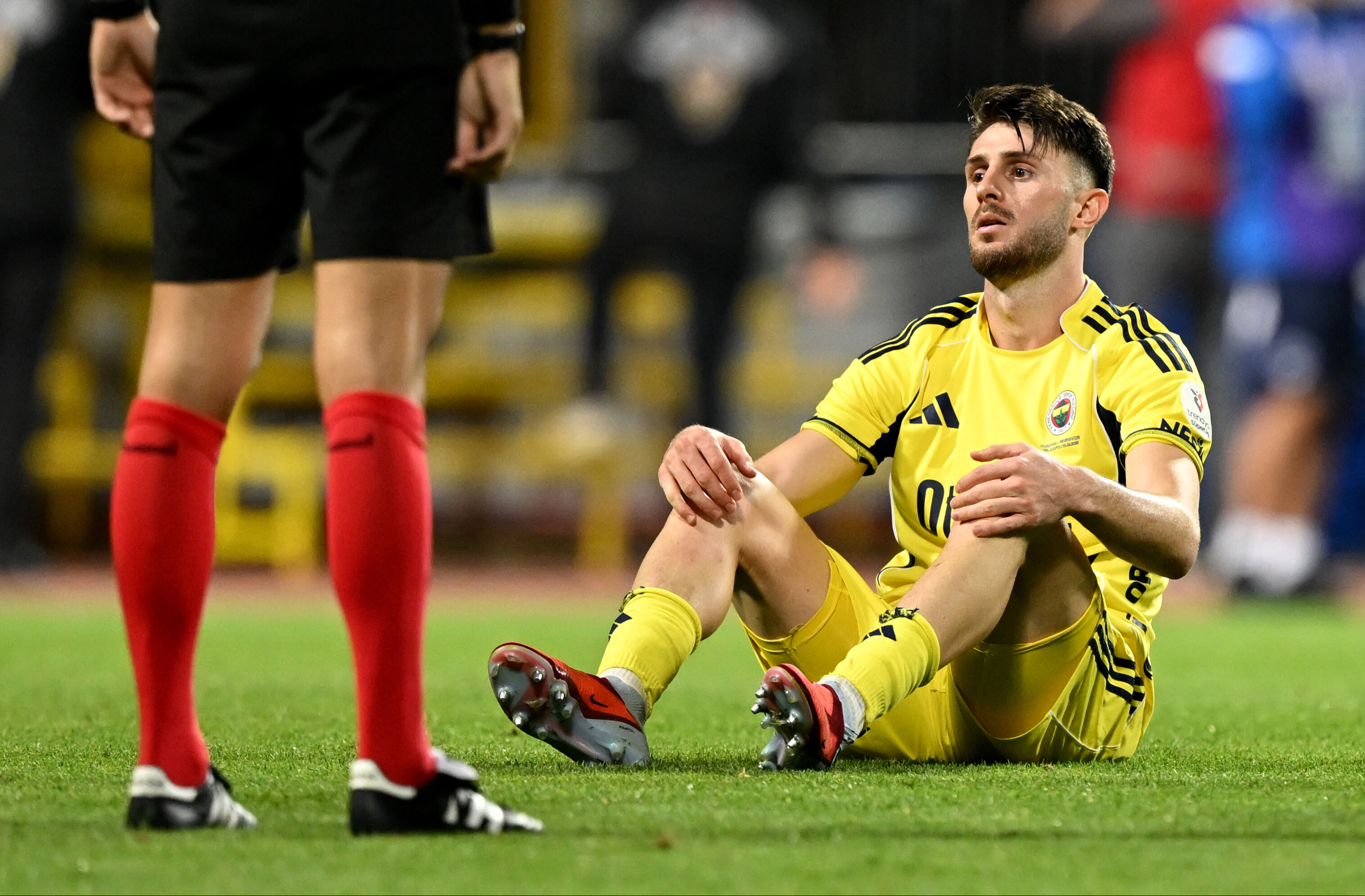 Hoş geldiniz partisine suikast | Spor yazarları Fenerbahçe için ne dedi? Hoş geldiniz partisine suikast | Spor yazarları Fenerbahçe için ne dedi? - 1. Resim