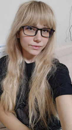 İngiltere'de iş yerinde saçı matkaba dolanmıştı! Genç anneye rekor tazminat İngiltere'de iş yerinde saçı matkaba dolanmıştı! Kazandığı tazminat dudak uçuklattı - 1. Resim