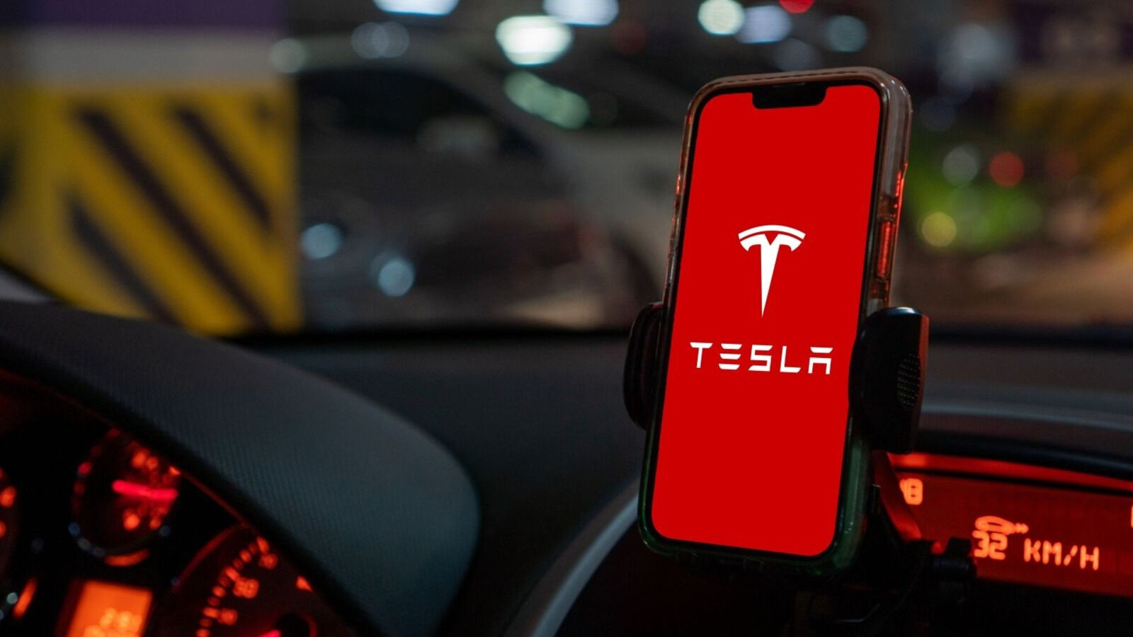Tesla fiyatları düşecek mi? ABD ek gümrük vergilerinin kaldırılması ile gündeme geldi! - 3. Resim