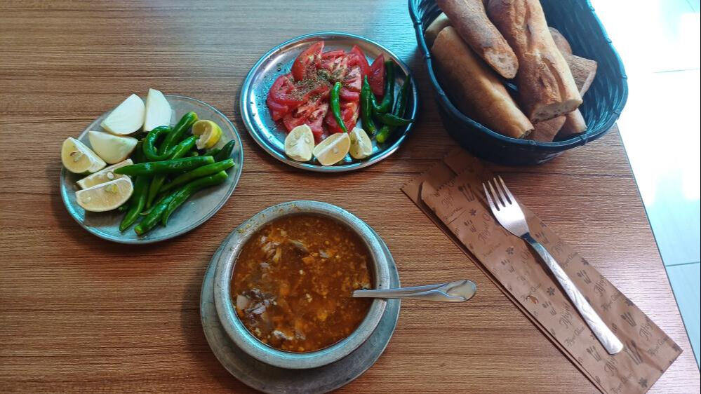 14 saatte pişiyor! Kelle paçaya talep giderek artıyor 14 saatte pişiyor! Kelle paçaya talep giderek artıyor - 1. Resim