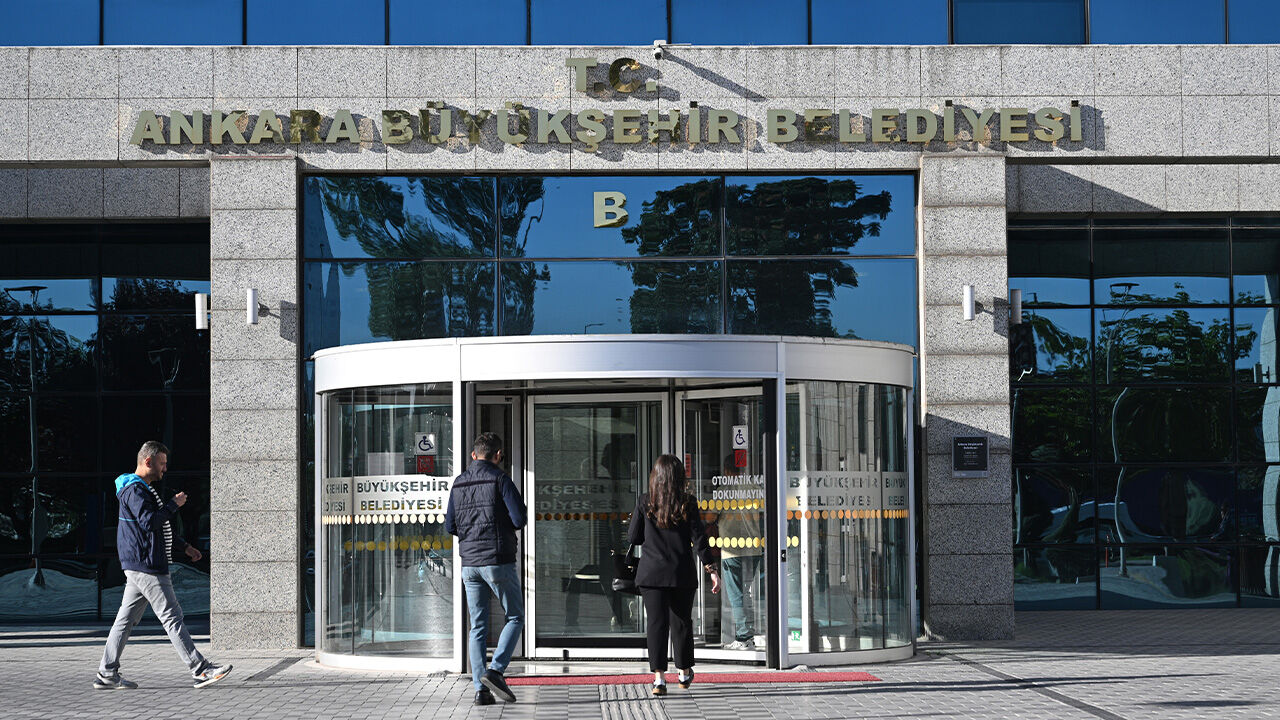 Ankara Büyükşehir Belediyesi'ne konser soruşturması! Çok sayıda gözaltı var Ankara Büyükşehir Belediyesi'ne konser soruşturması! Çok sayıda gözaltı var - 1. Resim