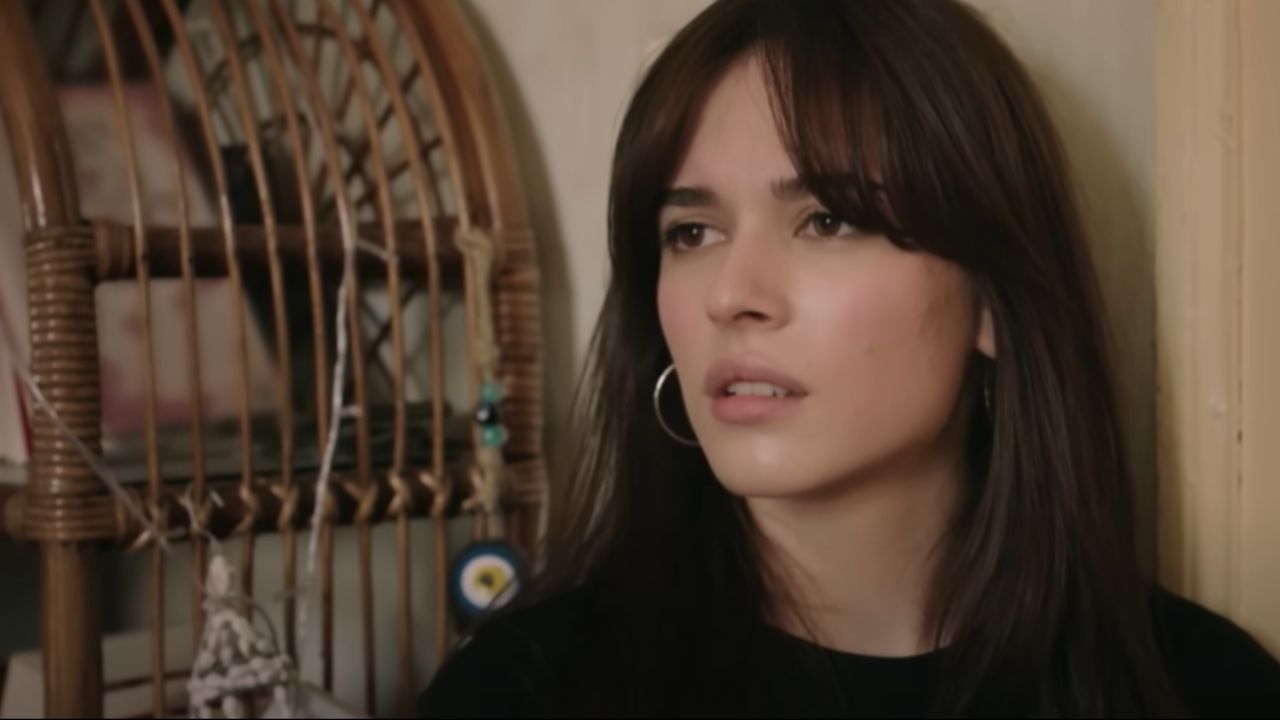 Çarpıntı dizisi Sezin kimdir? Helin Elveren hayatı ve kariyeri merak ediliyor