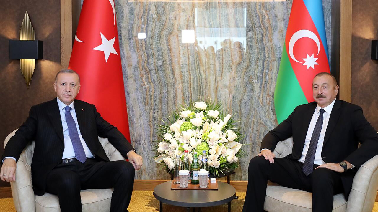 Cumhurbaşkanı Erdoğan ile Aliyev, Erivan'ı ziyaret edecek iddiası! Trump'ın da katılması bekleniyor - 1. Resim