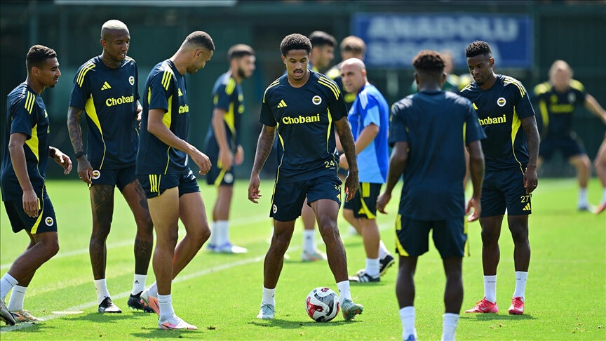 Dinamo Zagreb - Fenerbahçe maçı kamp kadrosu açıklandı! Kimler eksik, kimler sakat ve cezalı? - 1. Resim