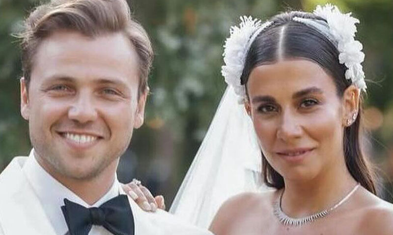 Tolga Sarıtaş'tan duygusal paylaşım: Oğlu Ali ile ilk babalık pozu geldi Tolga Sarıtaş'tan duygusal paylaşım: Oğlu Ali ile ilk babalık pozu geldi - 2. Resim