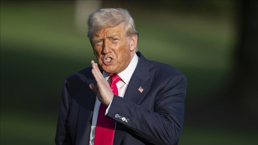 Beyaz Saray'ı ayağa kaldıran Trump ve Epstein heykeli! - 2. Resim