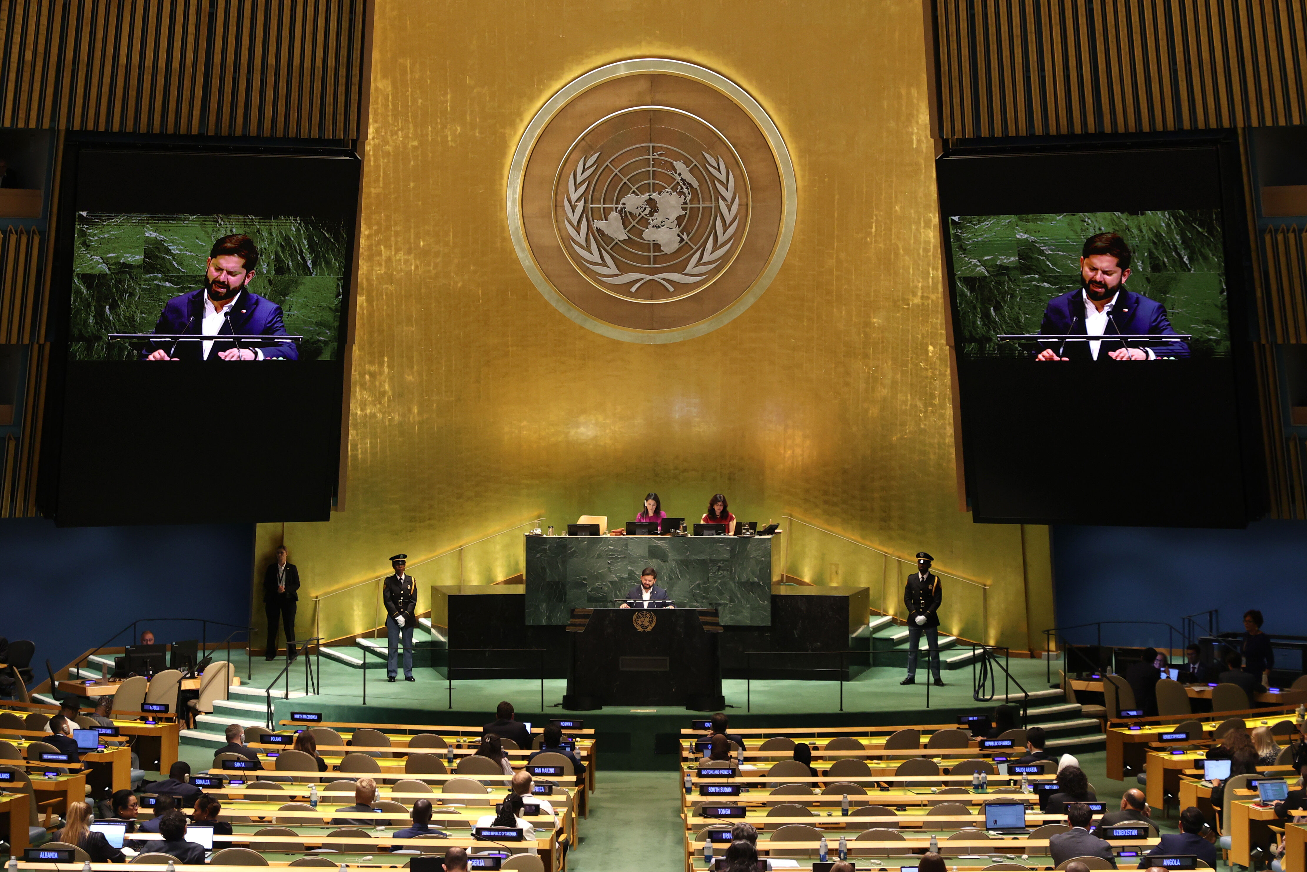 Boric’ten sert Netanyahu sözleri: Uluslararası mahkemede yargılanmalı Boric’ten sert Netanyahu sözleri: Uluslararası mahkemede yargılanmalı - 1. Resim