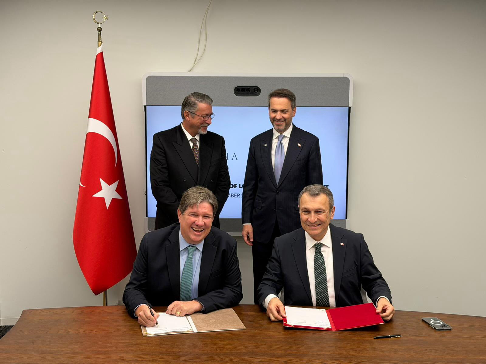 BOTAŞ ile enerji devi Mercuria arasında tarihi anlaşma: 70 milyar metreküplük LNG tedarik edilecek BOTAŞ ile enerji devi Mercuria arasında tarihi anlaşma: 70 milyar metreküplük LNG tedarik edilecek - 1. Resim