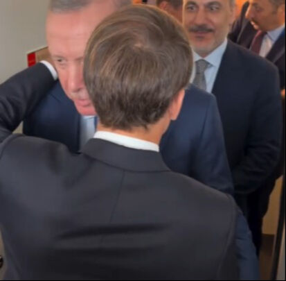 Cumhurbaşkanı Erdoğan ile Macron arasında çarpıcı diyalog: İyi olduğu zamanlar da oluyor demek ki Cumhurbaşkanı Erdoğan ile Macron arasında çarpıcı diyalog: İyi olduğu zamanlar da oluyor demek ki - 2. Resim