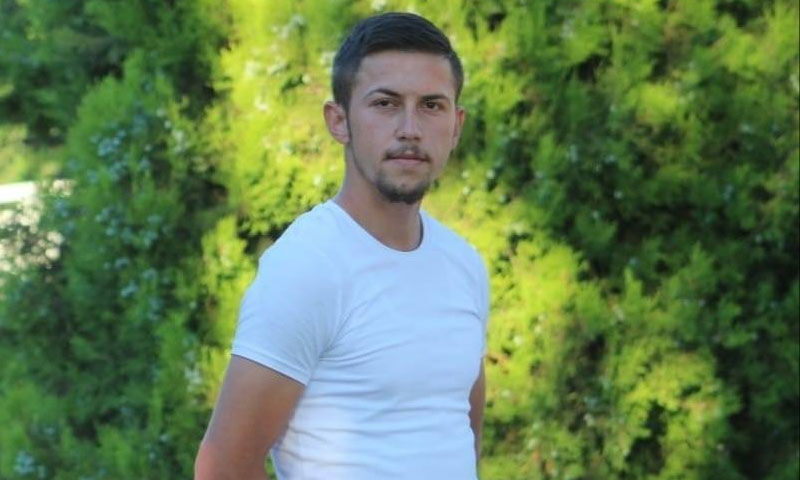 Serdivan’da korkunç cinayet: 27 yaşındaki genci göğsünden vurdular - 2. Resim