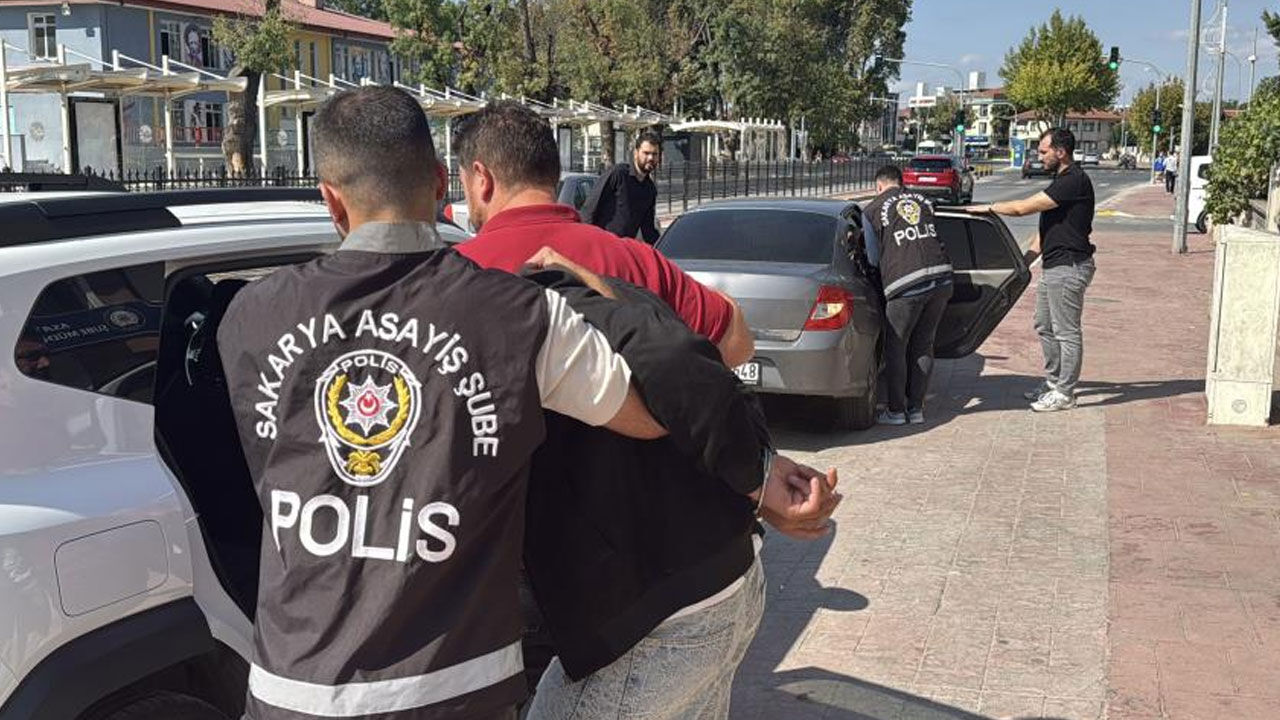 Serdivan’da korkunç cinayet: 27 yaşındaki genci göğsünden vurdular - 3. Resim