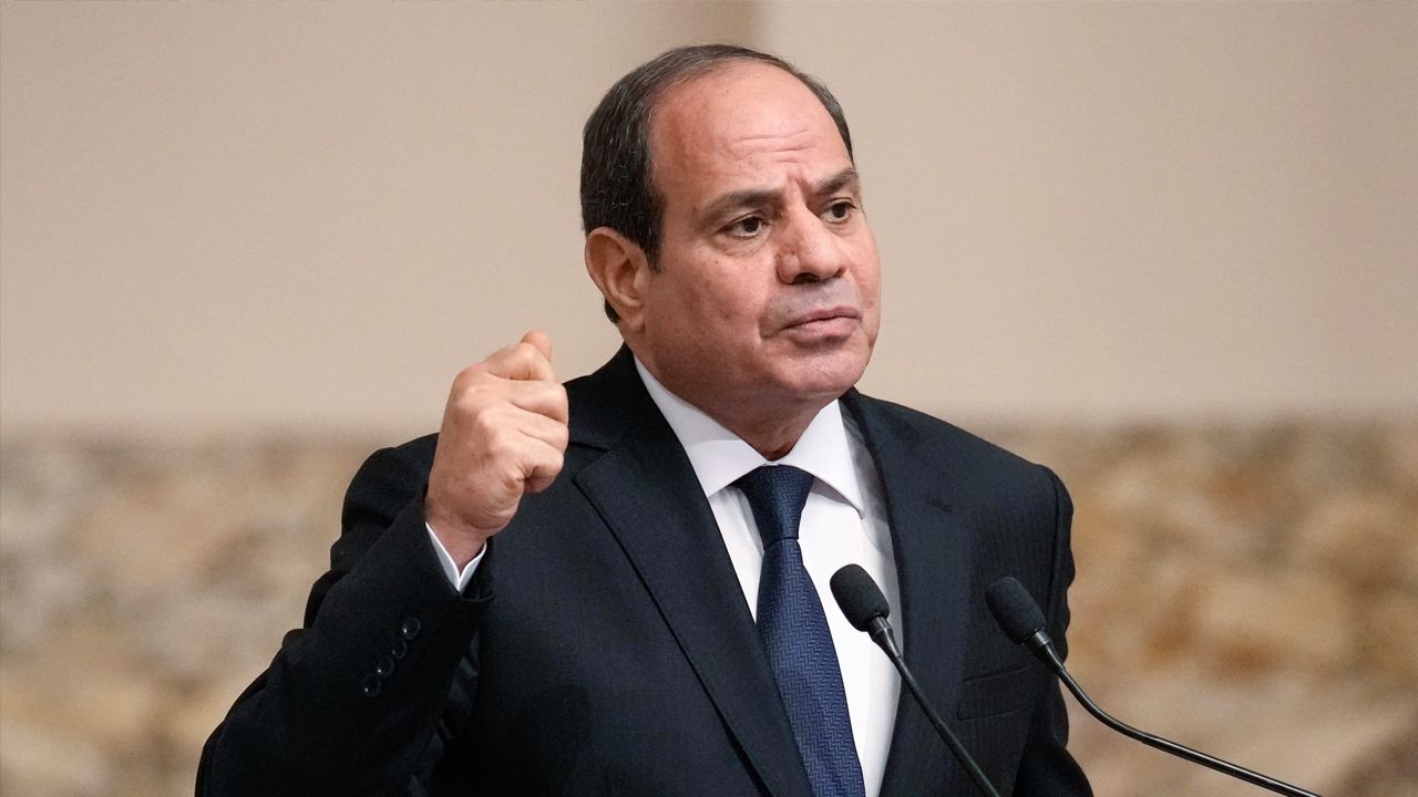 Sisi’den Trump’a övgü: Ortadoğu barışı için önemli bir temel