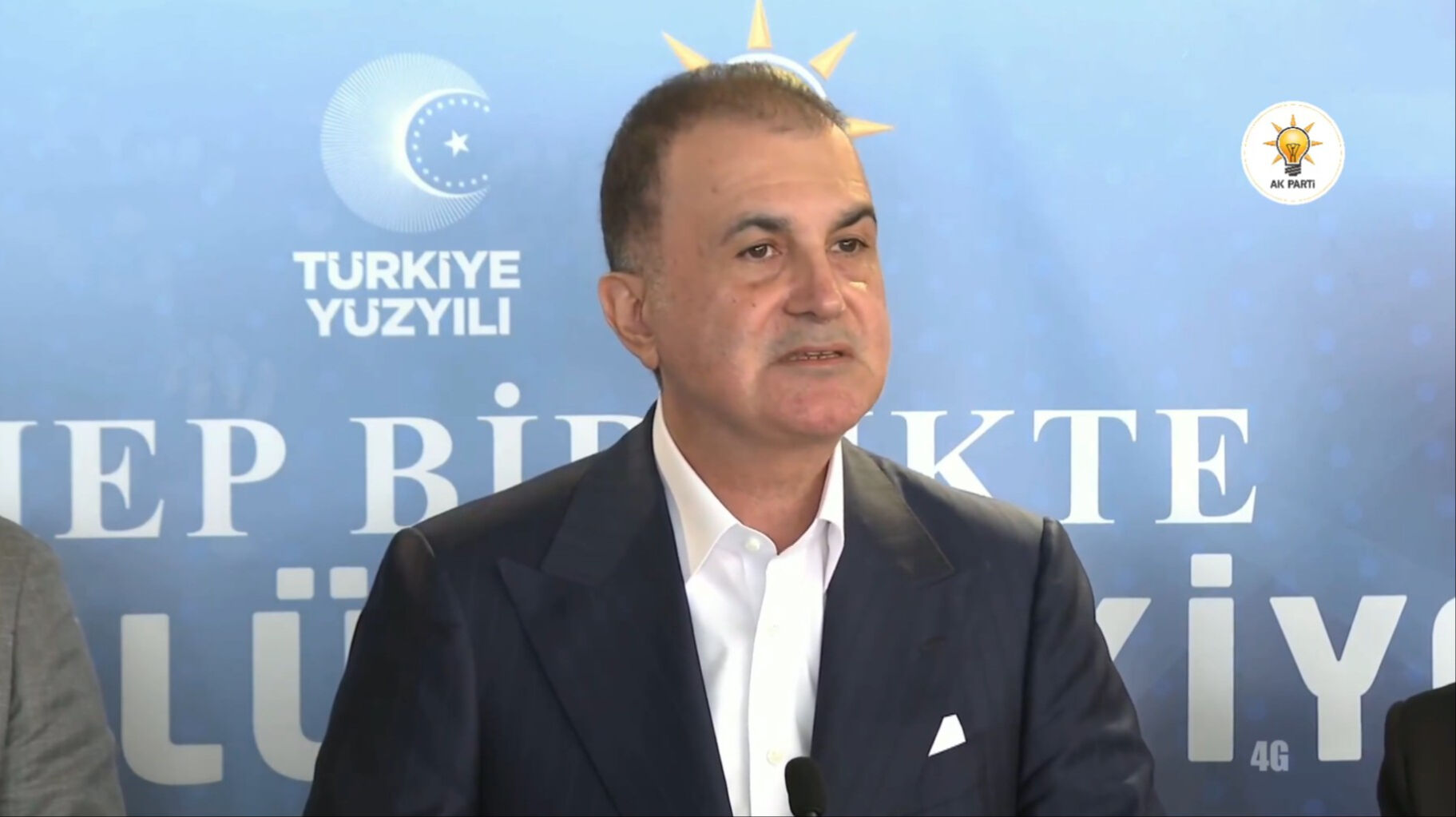 AK Parti Sözcüsü Ömer Çelik'ten önemli açıklamalar - 1. Resim