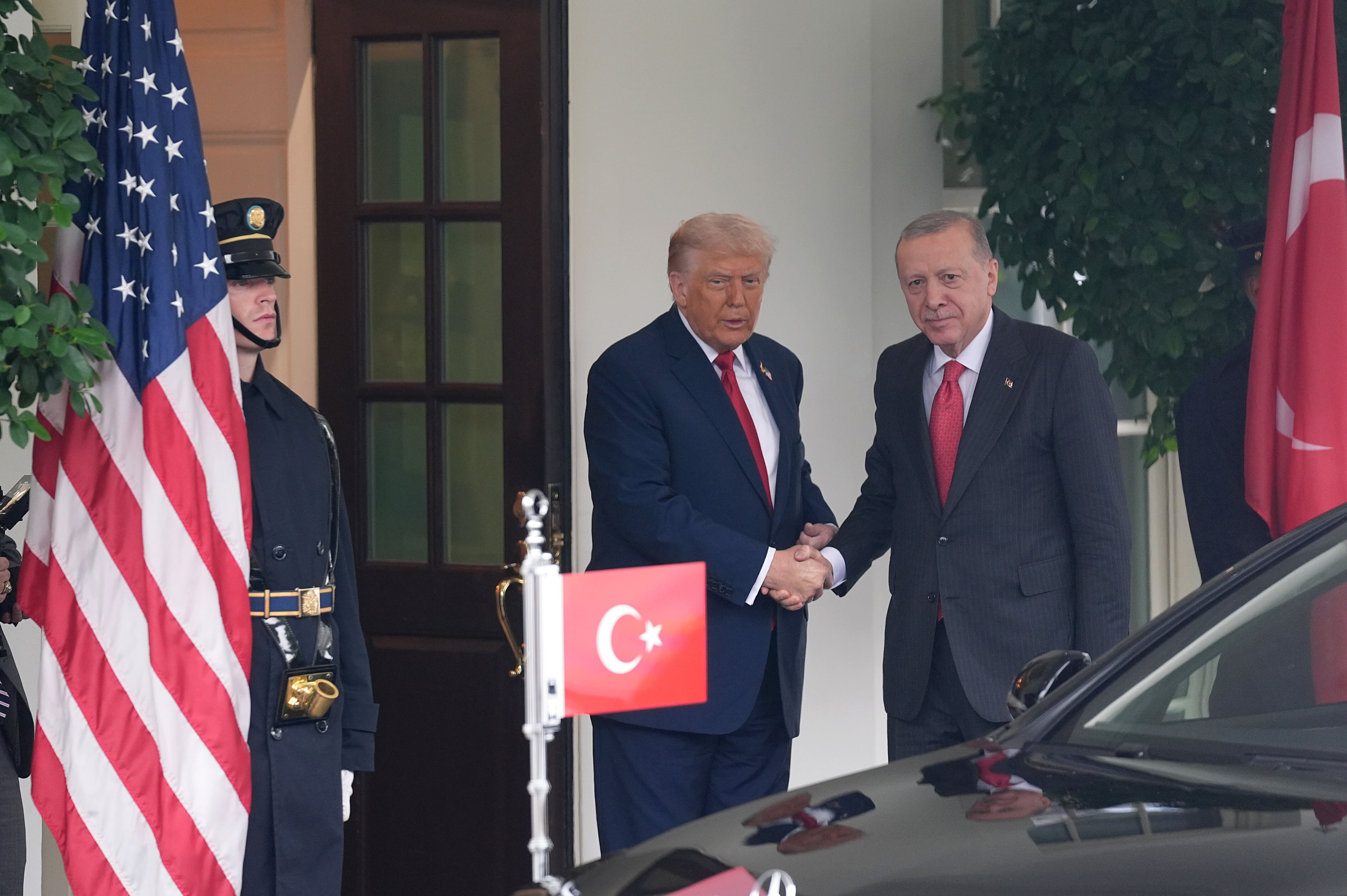 Beyaz Saray'da tarihi zirve: Erdoğan-Trump görüşmesi başladı - 1. Resim