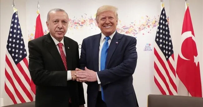 Erdoğan–Trump Zirvesi’nde saatler kala: Masadaki başlıklar belli oldu! Cumhurbaşkanı Recep Tayyip Erdoğan ile ABD Başkanı Donald Trump, bugün Beyaz Saray’da kritik bir zirvede bir araya geliyor. Türkiye saatiyle 18.00’de başlayacak görüşme öncesinde masaya gelecek başlıklar netleşti. F-35 ve F-16 dosyalarından Gazze’deki saldırılara, Suriye’den Rusya-Ukrayna savaşına kadar birçok sıcak konu liderlerin gündeminde olacak.