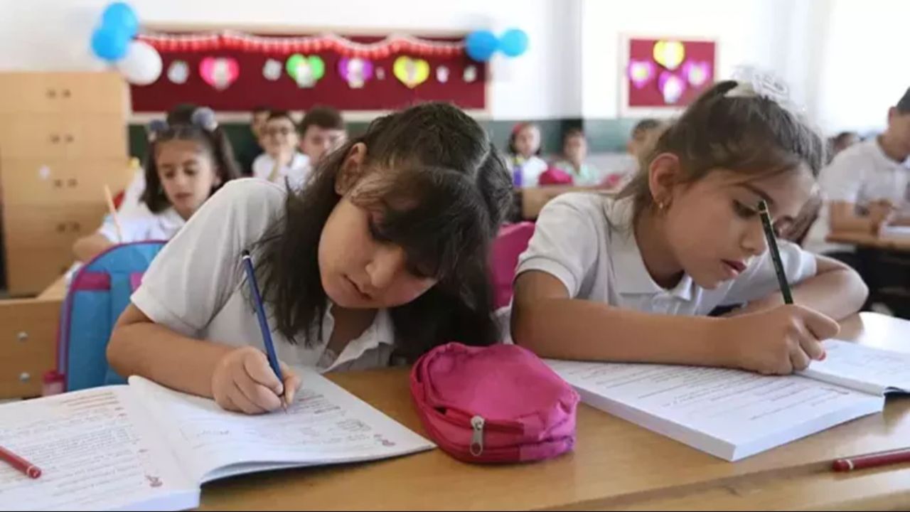 Okullarda ocak tatili ne zaman? 2026 sömestr tatili günleri araştırılıyor