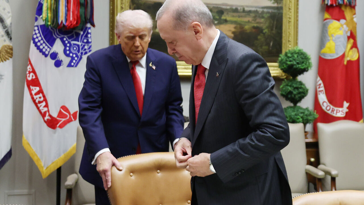 Tarihi zirveden kareler: Trump, Erdoğan'ın sandalyesini tuttu - 6. Resim