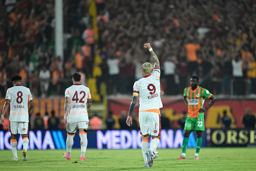 Uğurcan Çakır kurtardı, Galatasaray kazandı Canlı: Alanyaspor - Galatasaray maçı - 1. Resim