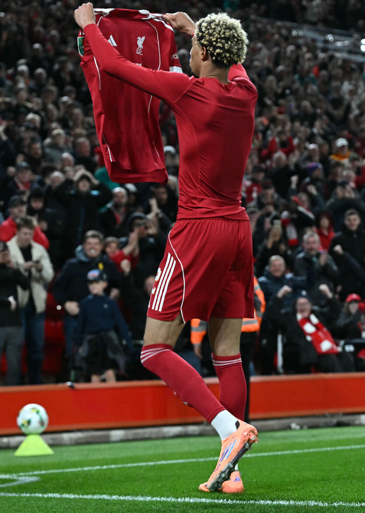 Liverpool'a turu getiren golü atmıştı! Galatasaray maçı öncesi ağır ceza Liverpool'a turu getiren golü atmıştı! Galatasaray maçı öncesi ağır ceza - 2. Resim