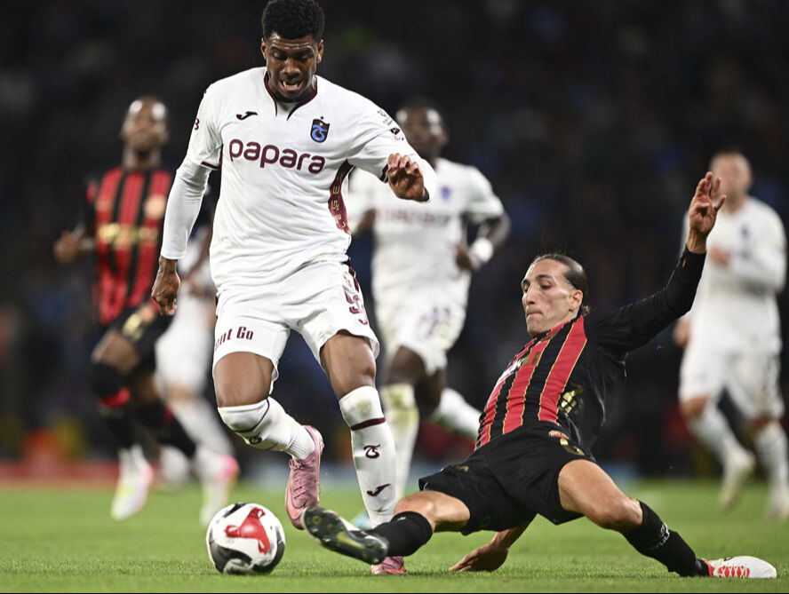 7 gollü düelloda kazanan Trabzonspor - 2. Resim