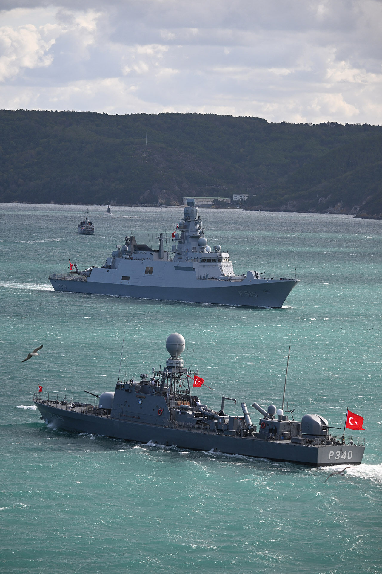 Deniz kuvvetlerinden ihtişamlı geçiş: Preveze Zaferi unutulmadı - 5. Resim