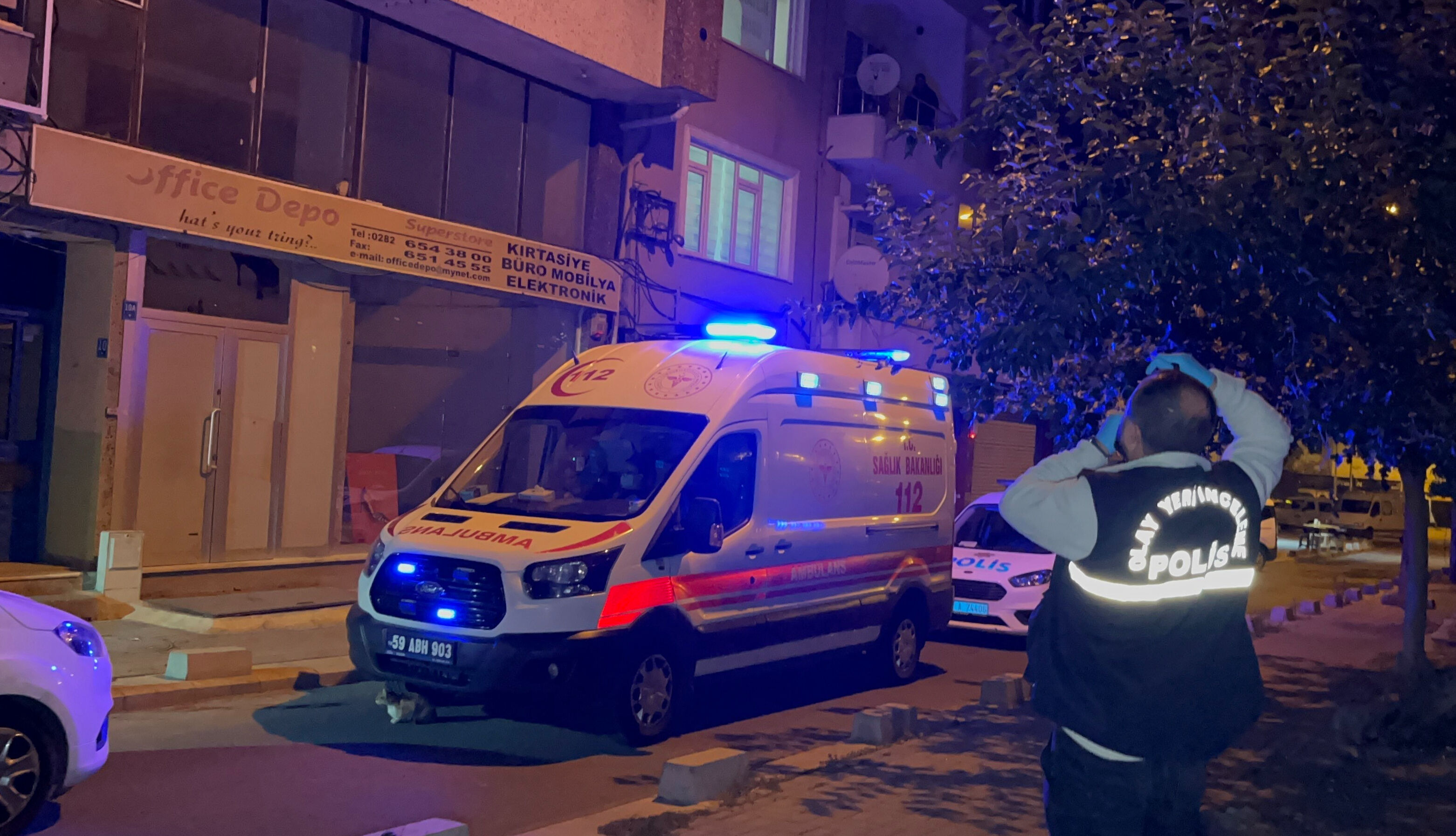 Gece yarısı kanlar içinde buldular! Şüpheli ölüme ilişkin çok sayıda gözaltı var - 1. Resim