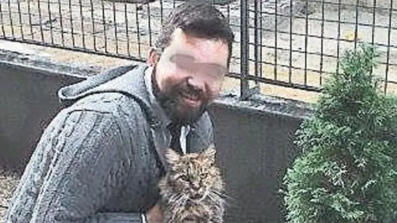 "Kimseye söyleme" baskısı da kurtaramadı! Tacizci öğretmene 28 yıl hapis "Kimseye söyleme" baskısı da kurtaramadı! Tacizci öğretmene 28 yıl hapis - 1. Resim
