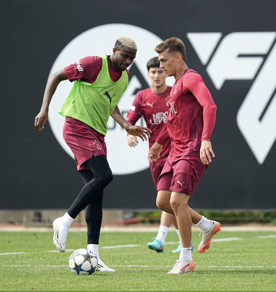 Şampiyonlar Ligi heyecanı: Galatasaray'da Liverpool mesaisi başladı Şampiyonlar Ligi heyecanı: Galatasaray'da Liverpool mesaisi başladı - 1. Resim