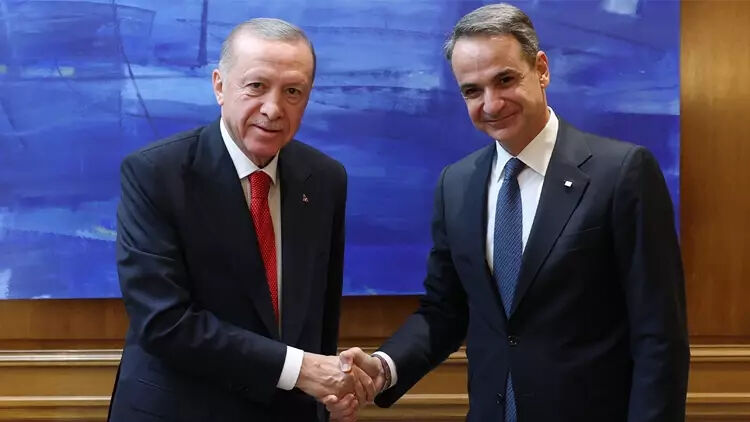 Yunan basını itiraf etti: Yunanistan tökezledi, Türkiye yükselişte! - 1. Resim