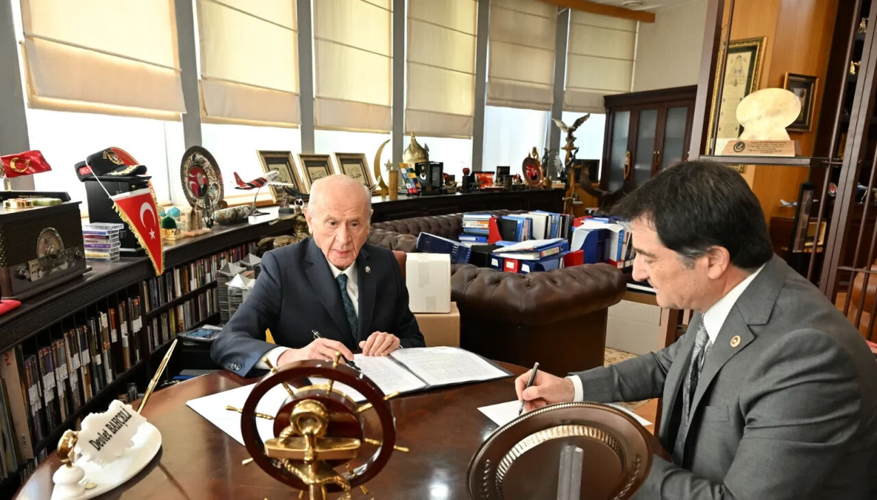 Bahçeli'den TRÇ ittifakıyla ilgili net mesajlar! 