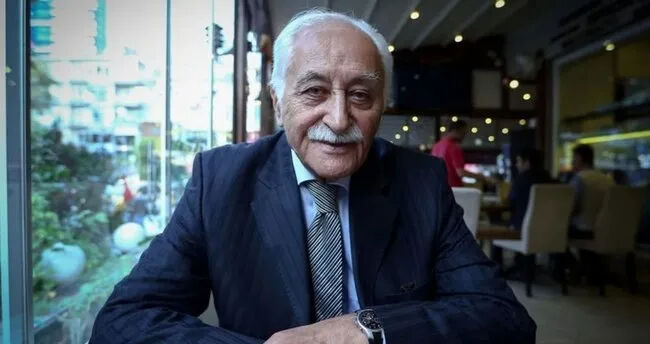 Yavuz Bülent Bakiler'in hayatının dönüm noktası oldu! 'İsmim ilk defa Enver Ören sayesinde İstanbul gazetesinde yer aldı' - 1. Resim