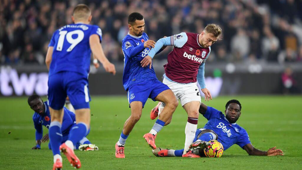 Everton-West Ham United maçı hangi kanalda, saat kaçta? Premier Lig canlı yayın bilgileri belli oldu - 1. Resim
