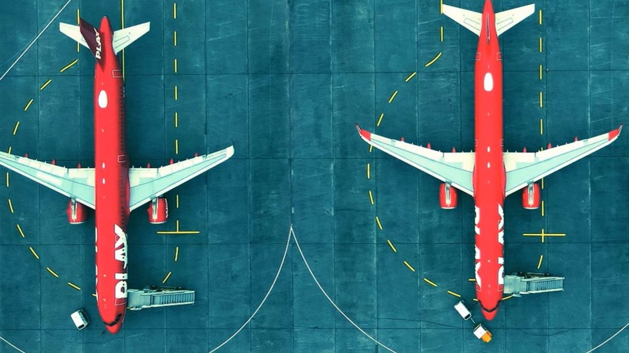 İzlanda&#039;da Fly Play krizi: 1750 yolcu havalimanında mahsur kaldı