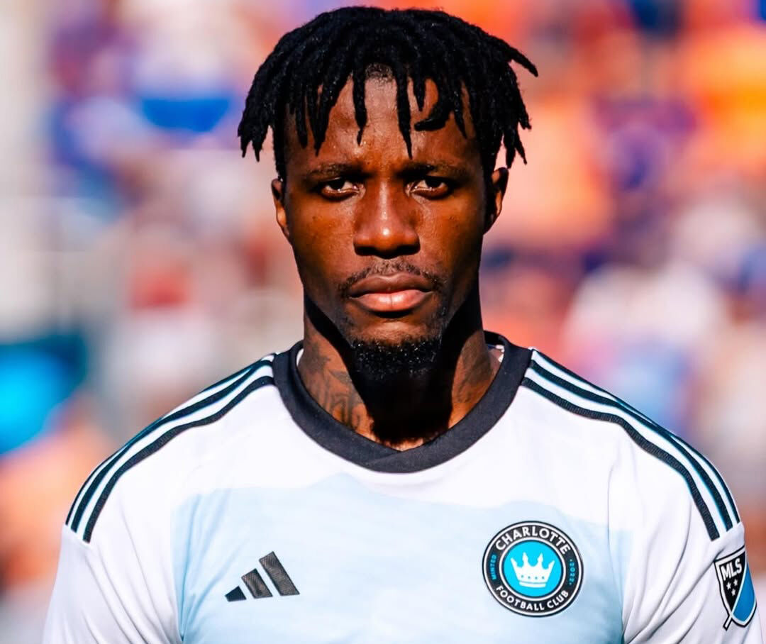 Kırmızı kart her şeyi değiştirdi! Zaha'nın golü Charlotte FC'ye yetmedi - 1. Resim